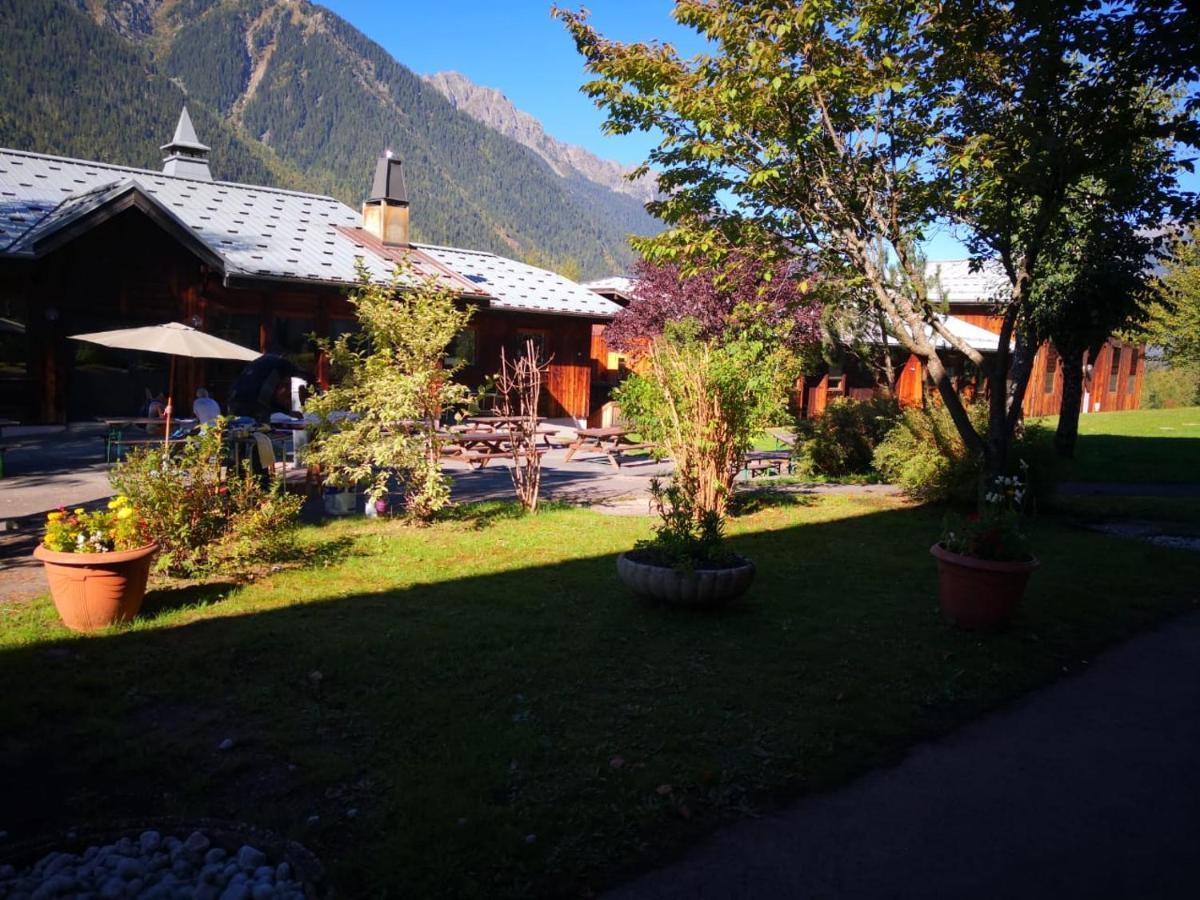 Auberge De Jeunesse Hi Шамони Екстериор снимка