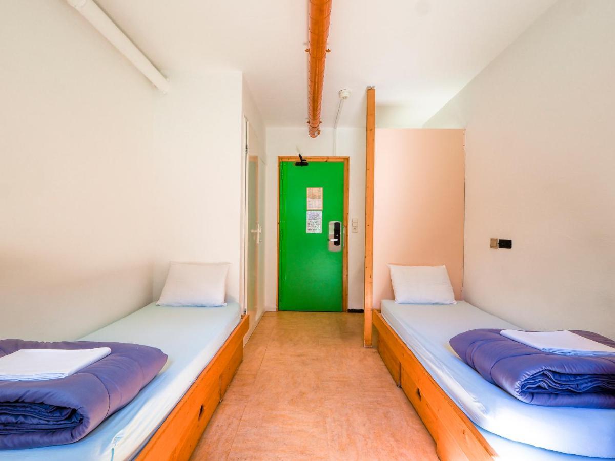 Auberge De Jeunesse Hi Шамони Екстериор снимка