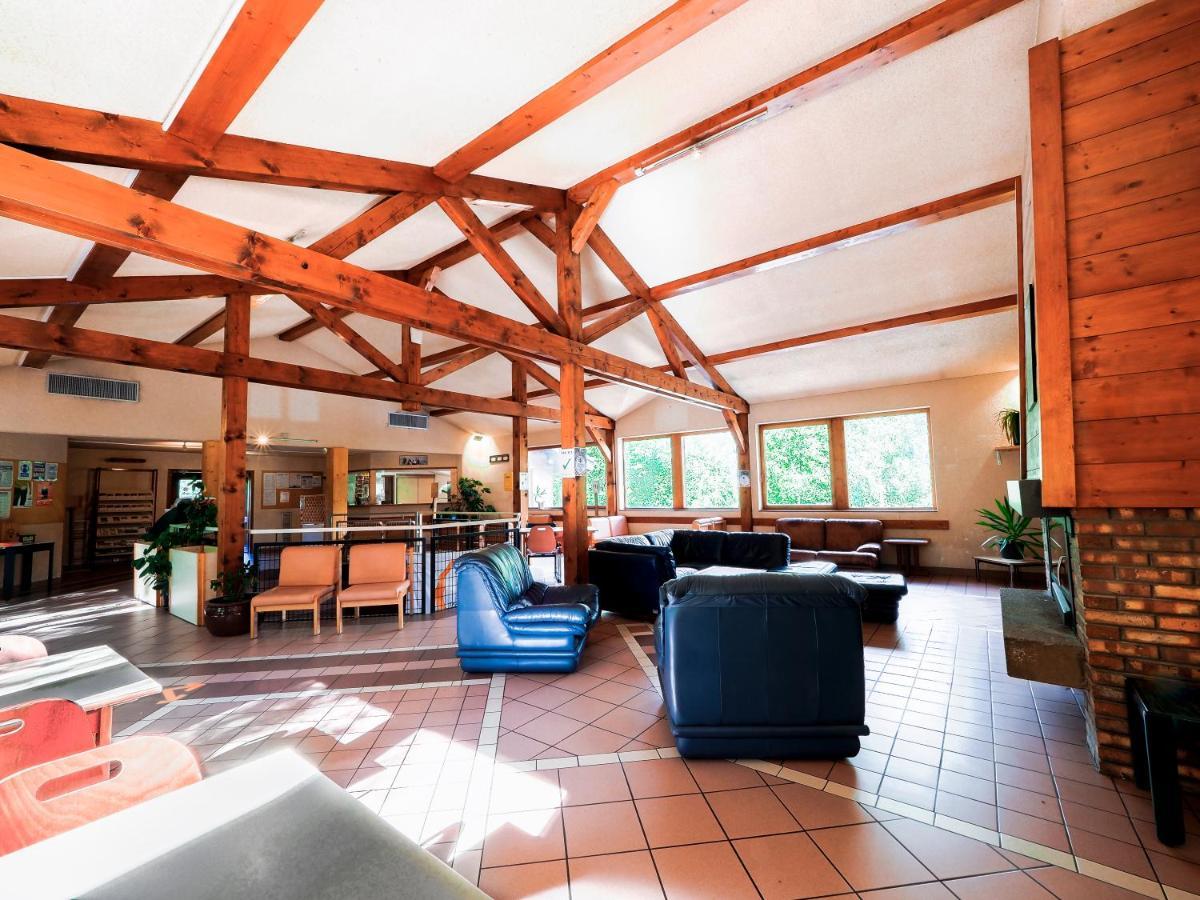 Auberge De Jeunesse Hi Шамони Екстериор снимка